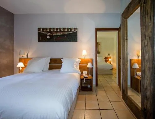 Hotel La Garbine ラマチュエル