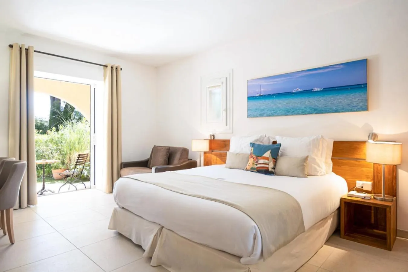 Hotel La Garbine ラマチュエル フランス