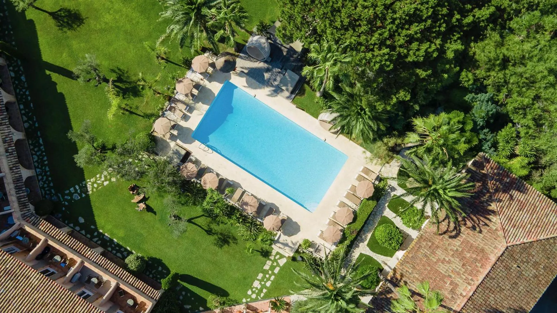 Hotel La Garbine ラマチュエル