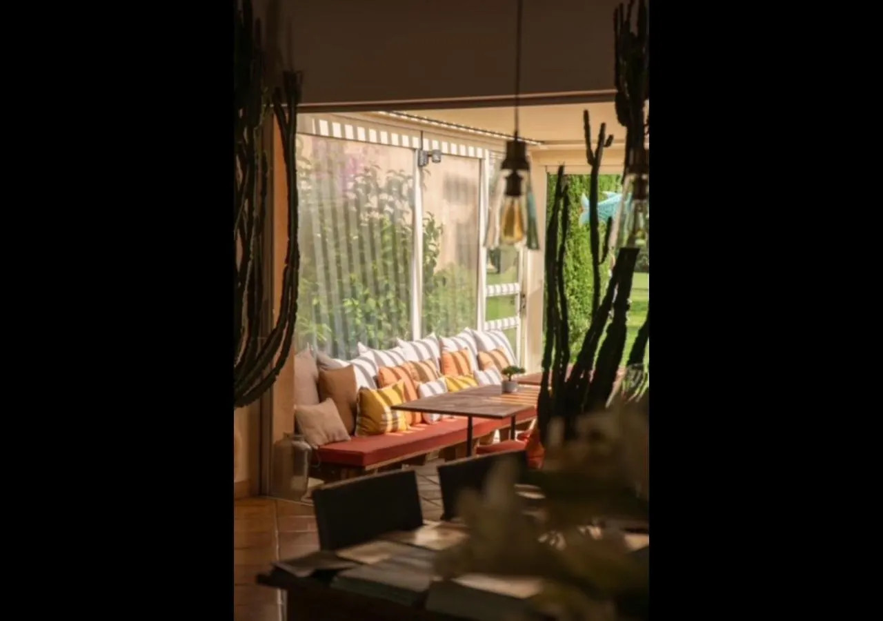 Hotel La Garbine ラマチュエル