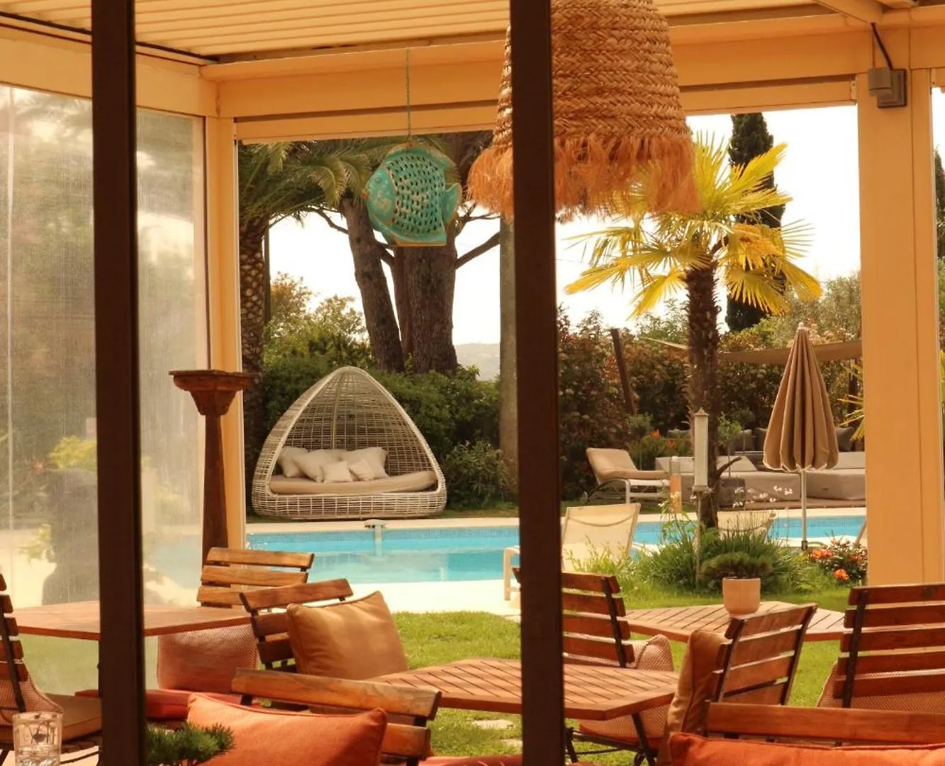 Hotel La Garbine ラマチュエル フランス