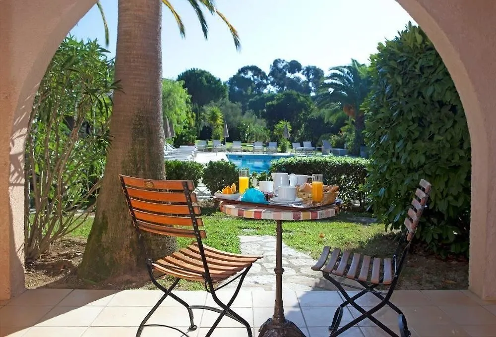 ****  Hotel La Garbine ラマチュエル フランス
