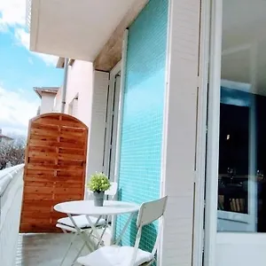 Appartement L'échappée Belle Parking Netflix Disney Clim By Rentabao Avignon